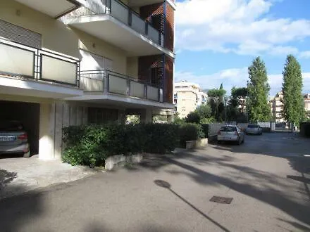 Apartment Luminoso A 80 Metri Dal Mare